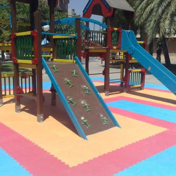 Fabricante de planchas de caucho para pavimentos infantiles