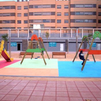 Fabricante de planchas de caucho para pavimentos infantiles